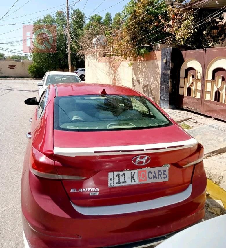 هیۆندای ئەلەنترا